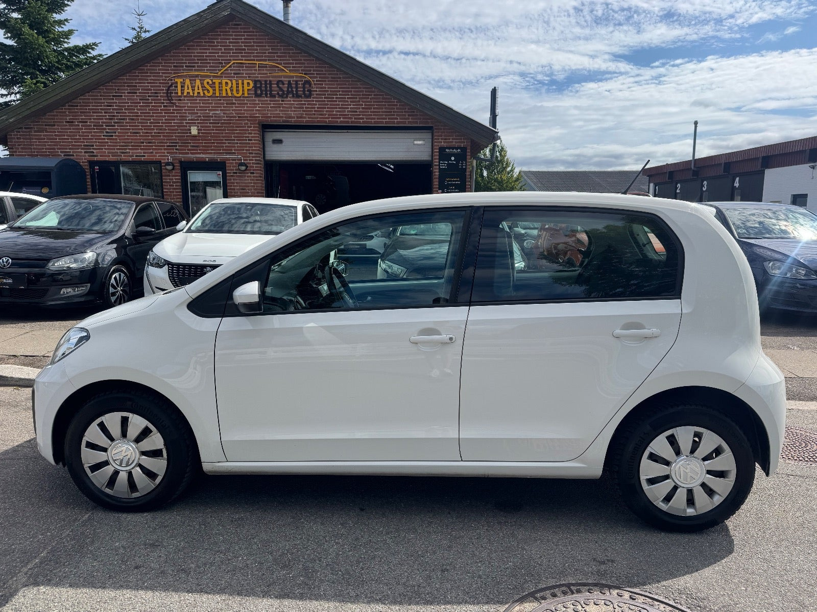 Hvid VW UP! fra 2017