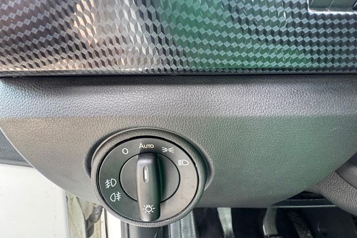 Hvid VW UP! fra 2017