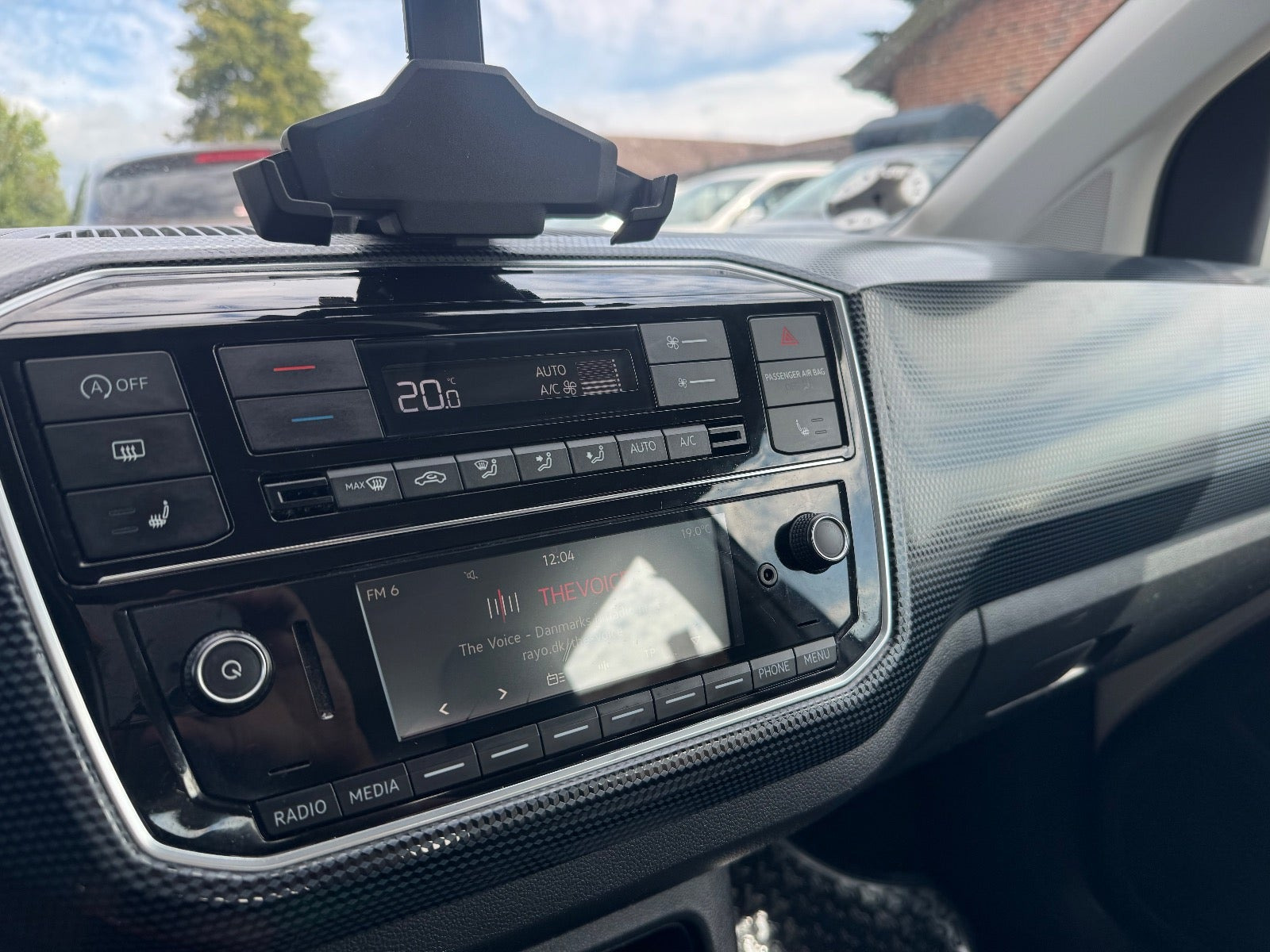 Hvid VW UP! fra 2017