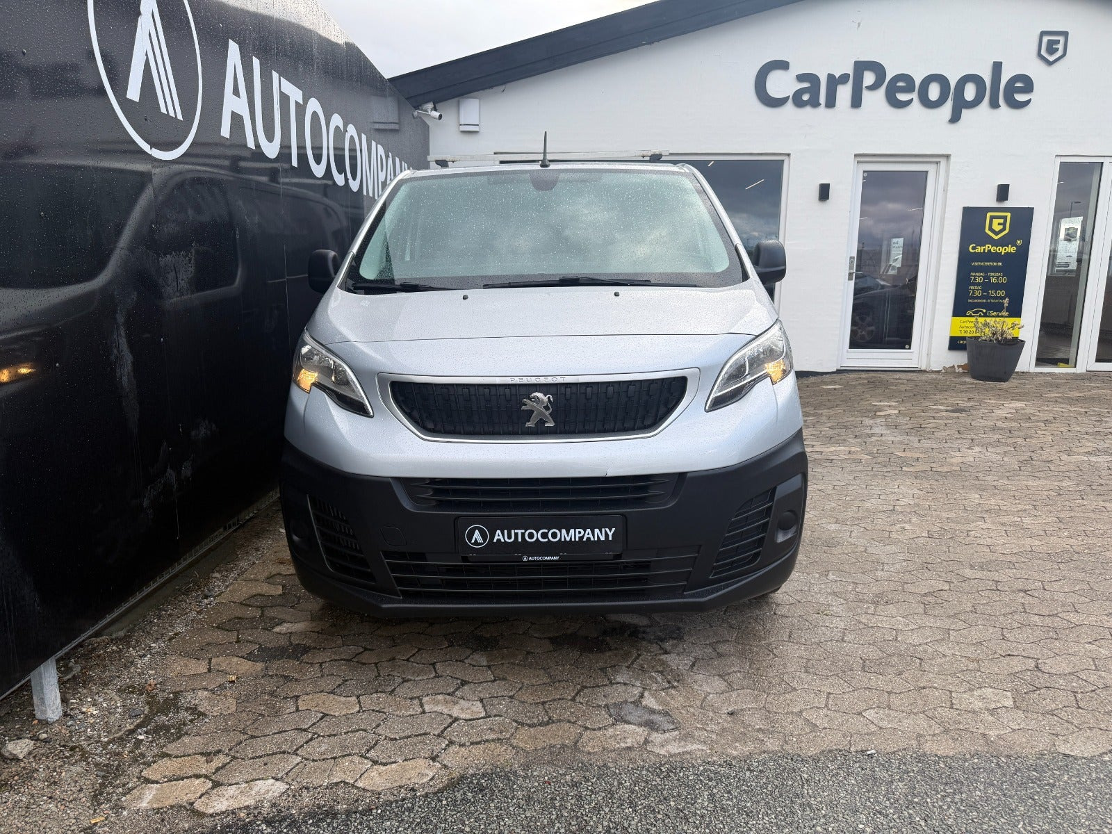 Sølv Peugeot Expert fra 2017