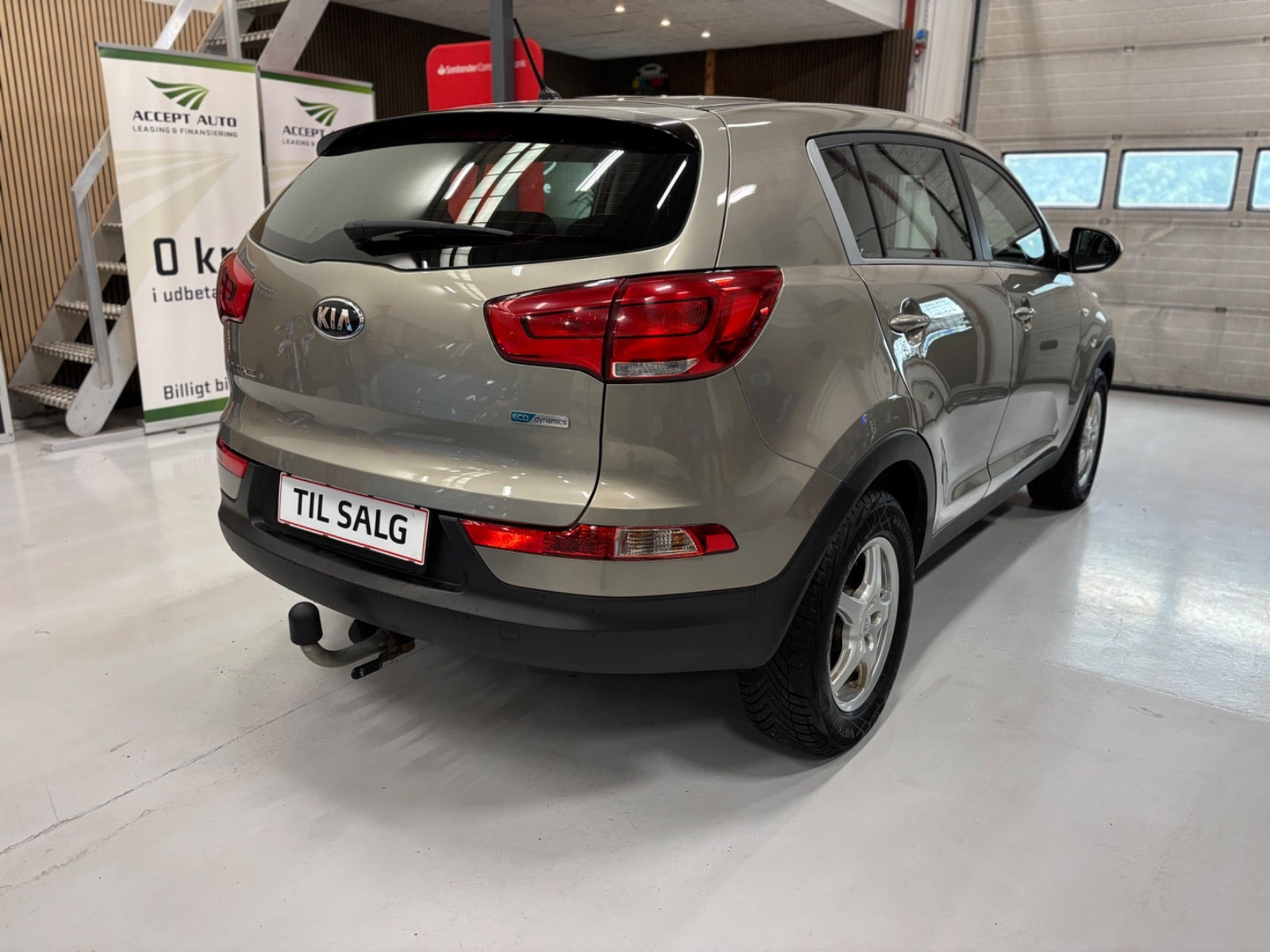 Orange Kia Sportage fra 2014