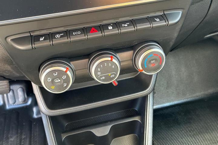 Hvid Renault Express fra 2022