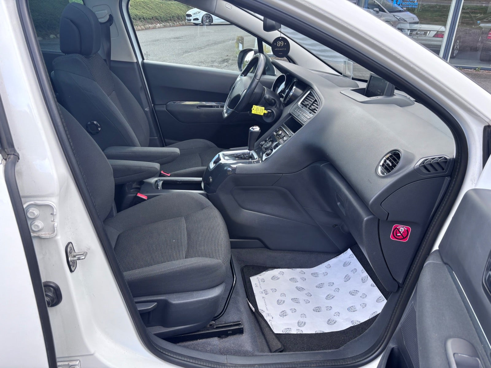 undefined Peugeot 5008 fra 2015