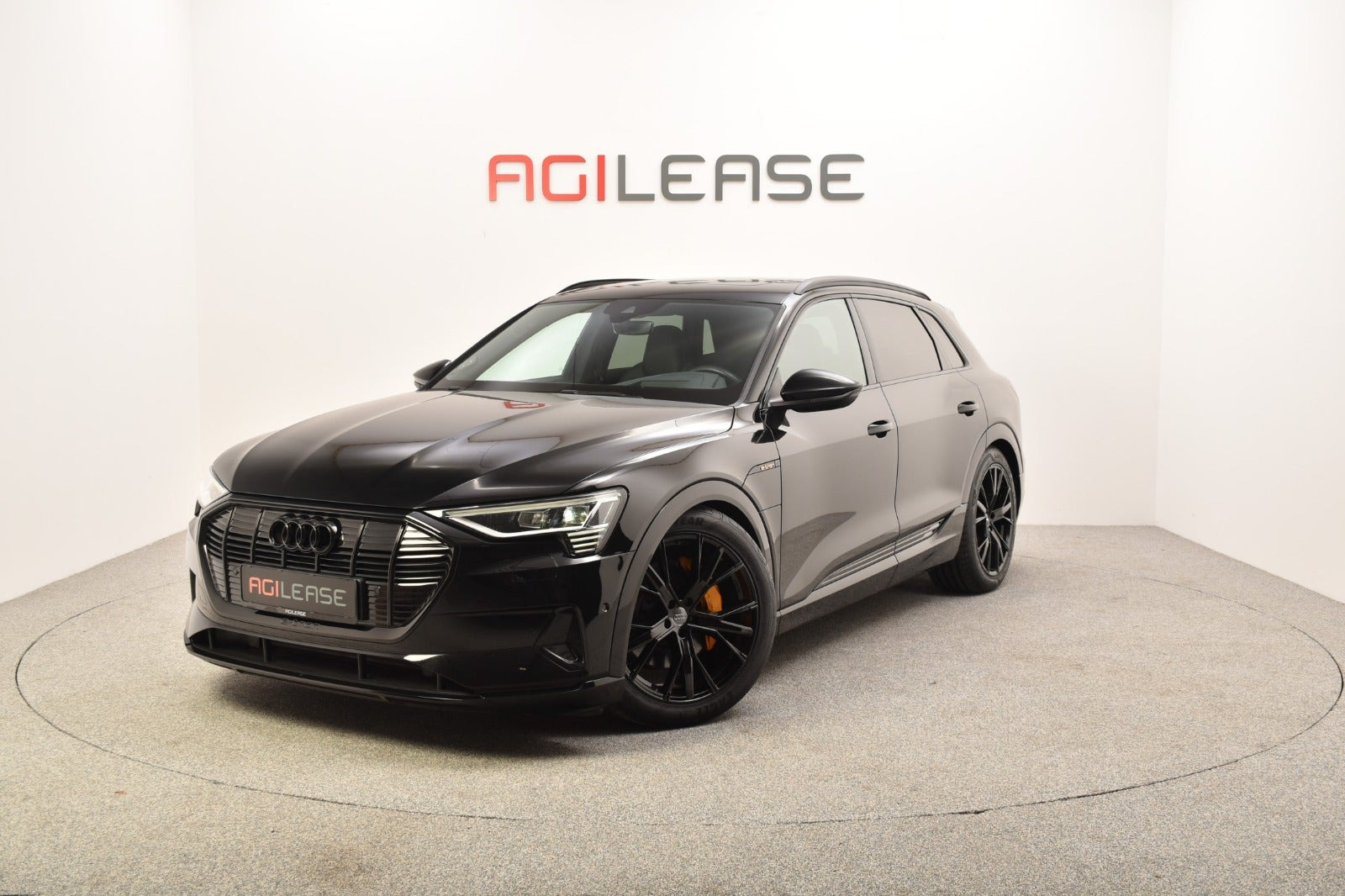 Audi e-tron 55 S-line quattro