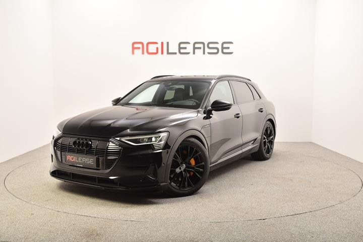 Sort Audi e-tron fra 2021