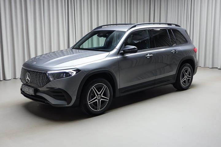 Grå Mercedes EQB250+ fra 2026