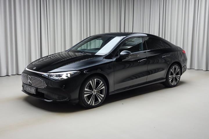 Sort Mercedes CLA250+ fra 2025