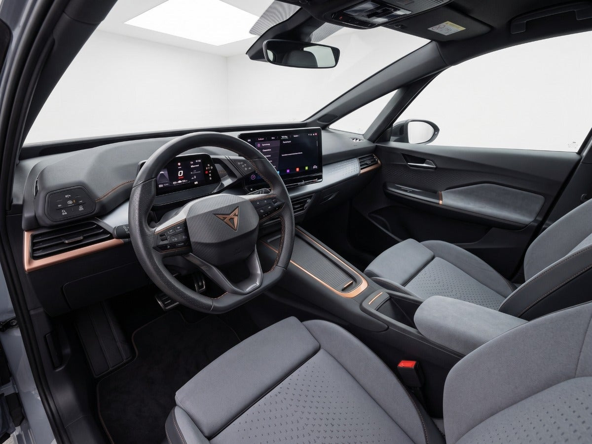 Grå Cupra Born fra 2024