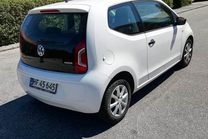 Hvid VW UP! fra 2012