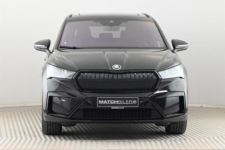 Sort Skoda Enyaq fra 2023
