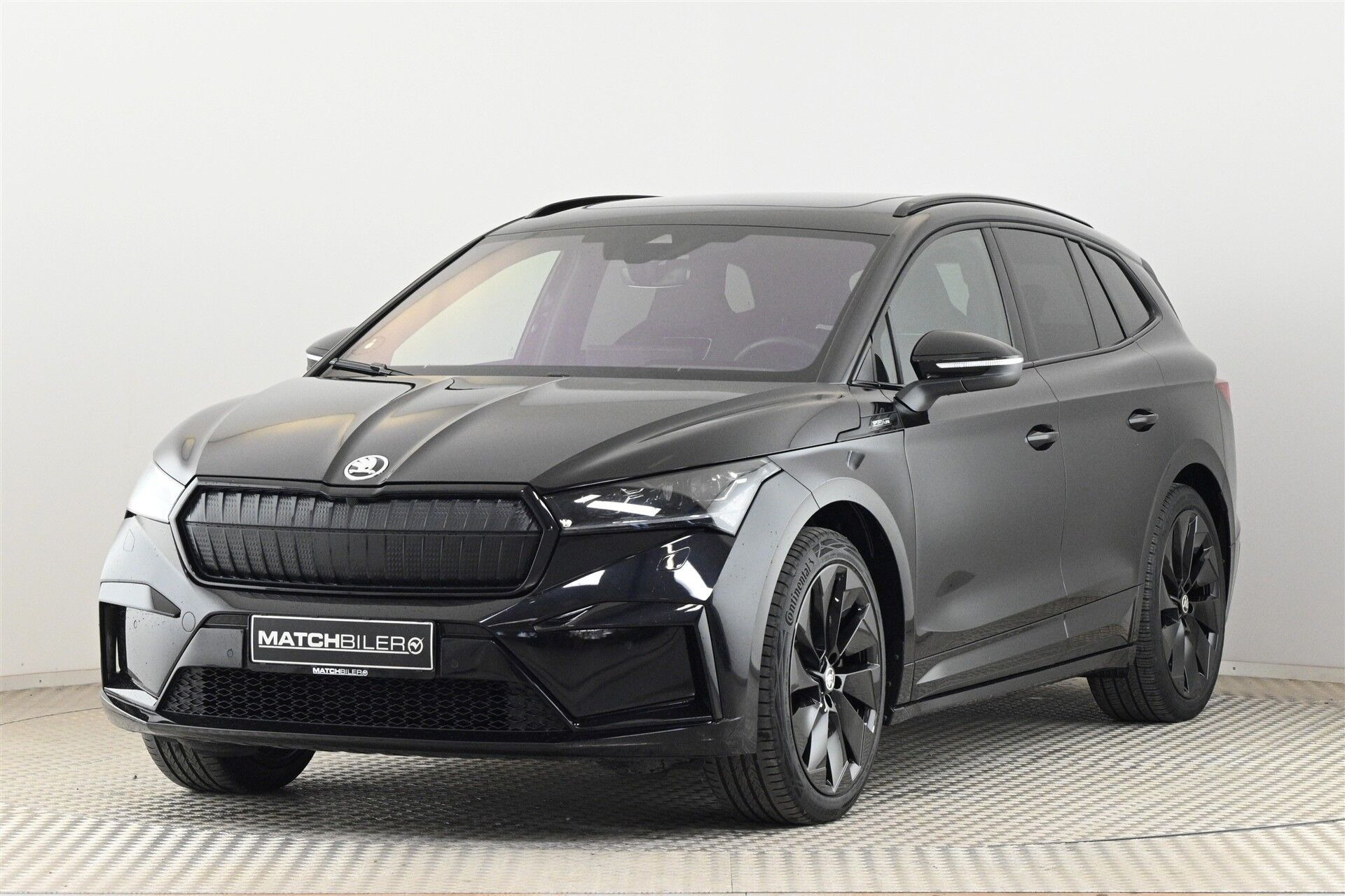 Sort Skoda Enyaq fra 2023