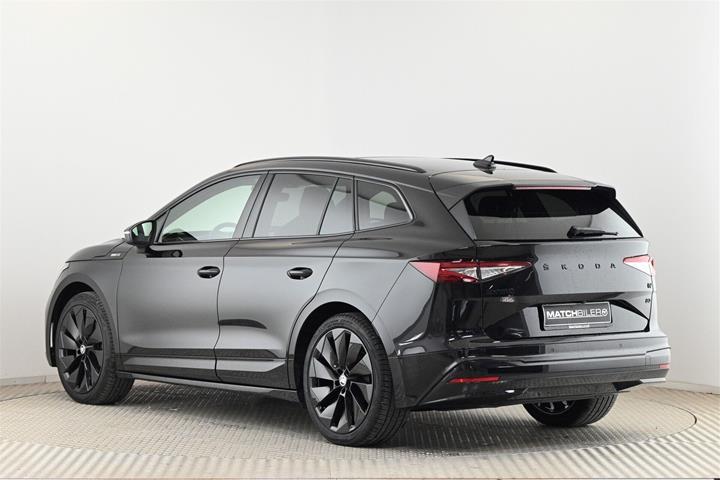 Sort Skoda Enyaq fra 2023