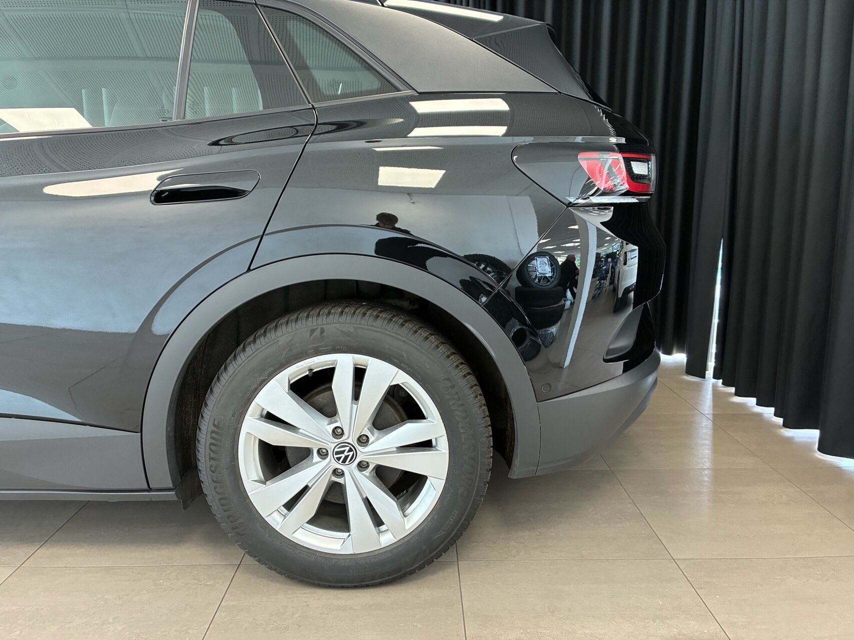 Sort VW ID.4 fra 2023
