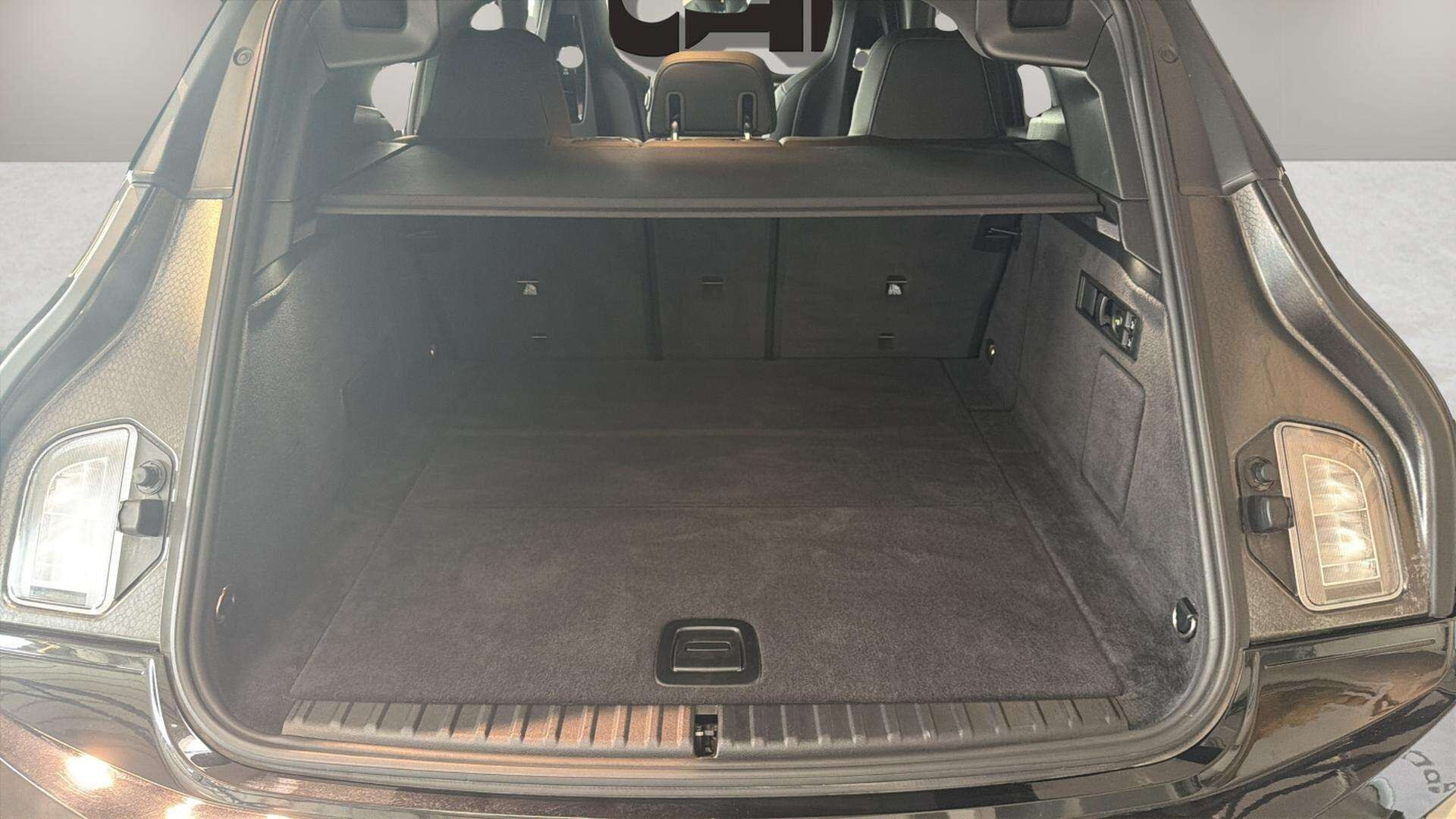 Sort BMW iX fra 2024