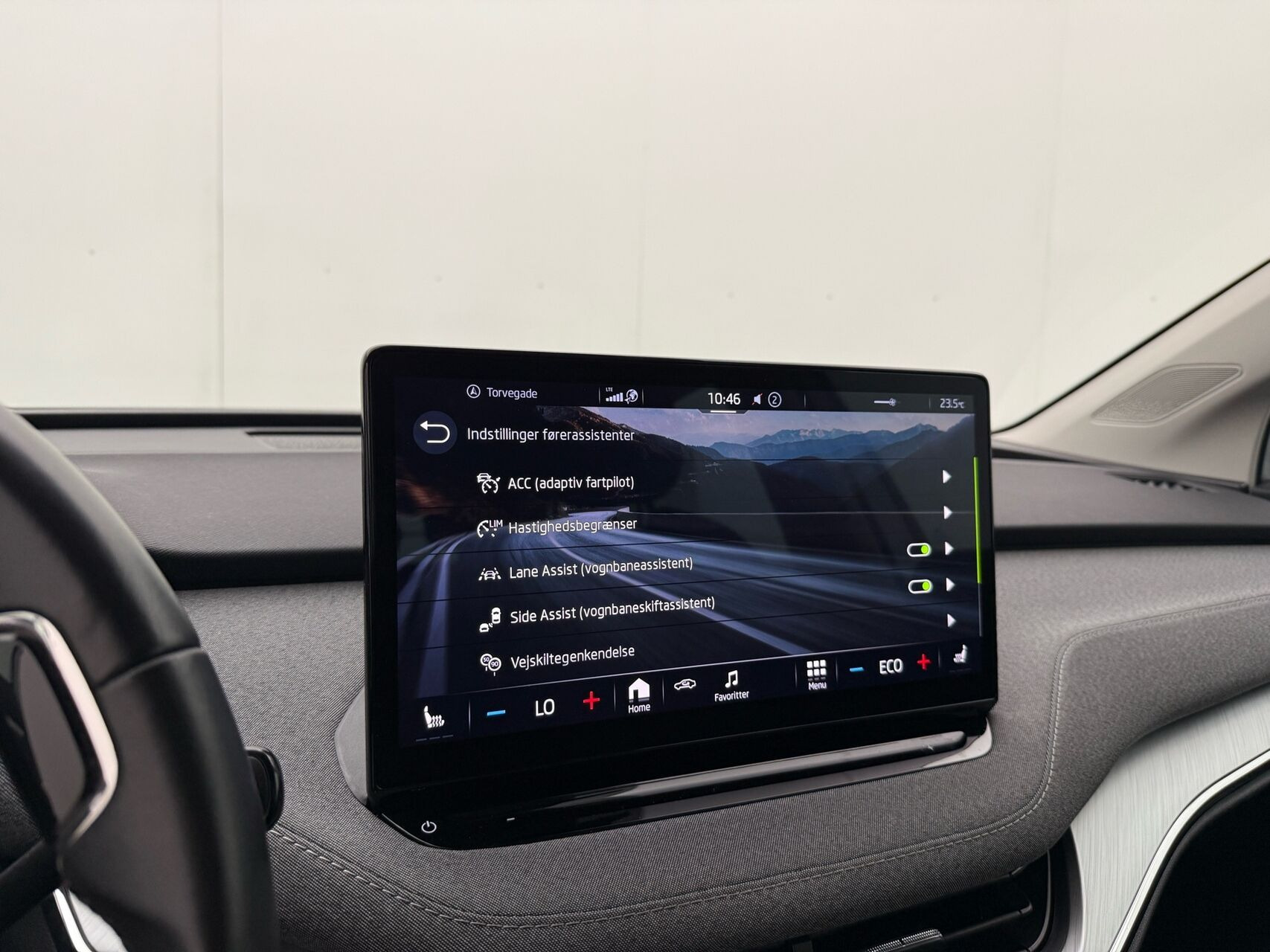 Sølv Skoda Enyaq fra 2022