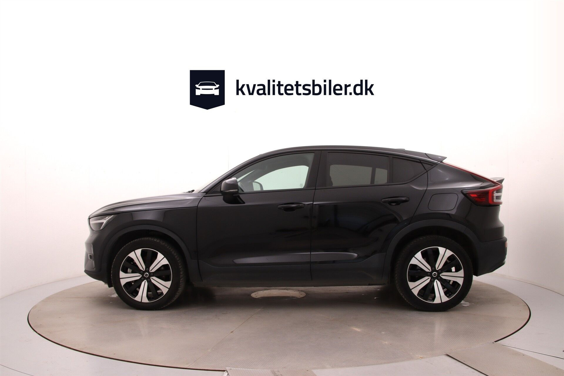 Sort Volvo C40 fra 2023
