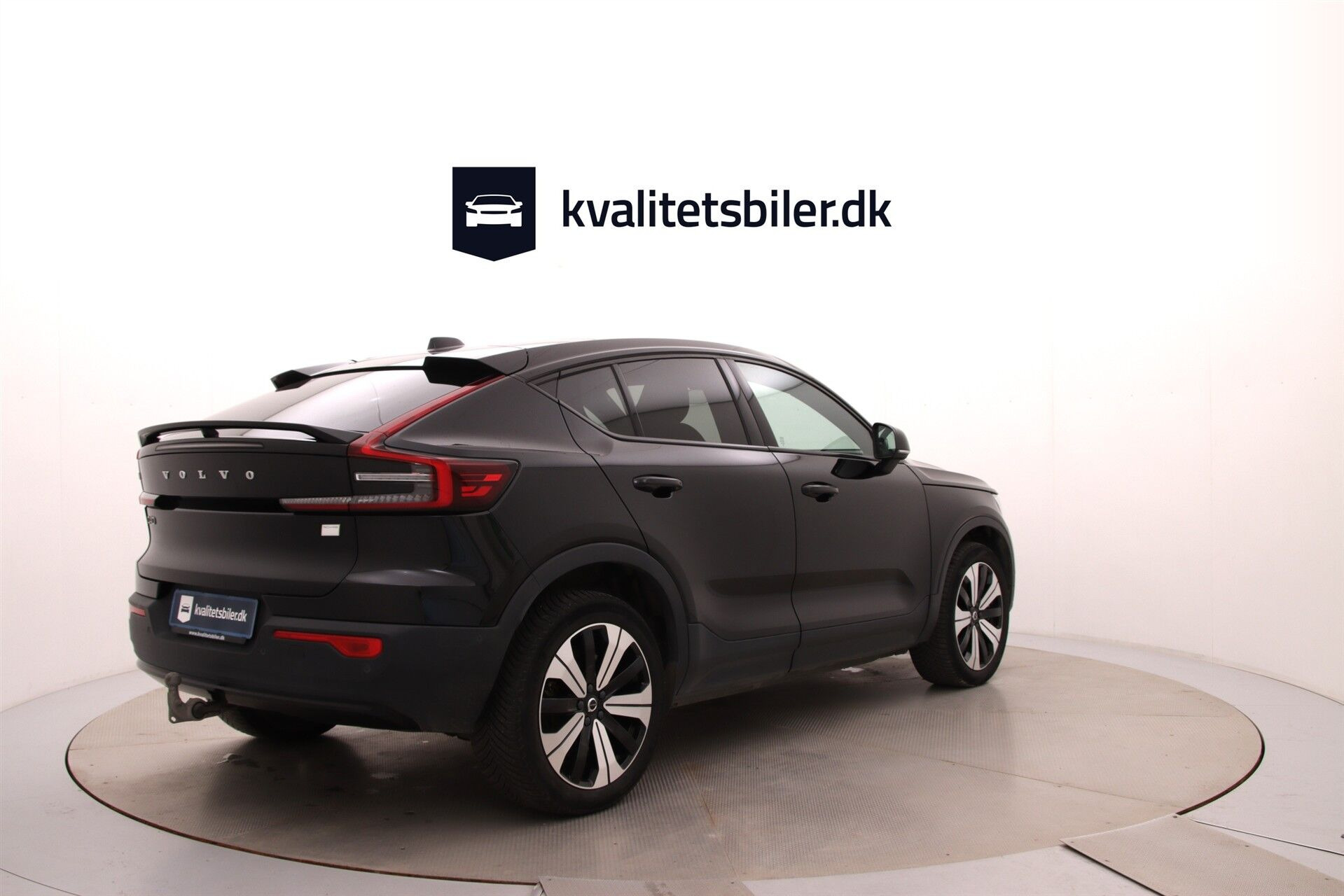 Sort Volvo C40 fra 2023
