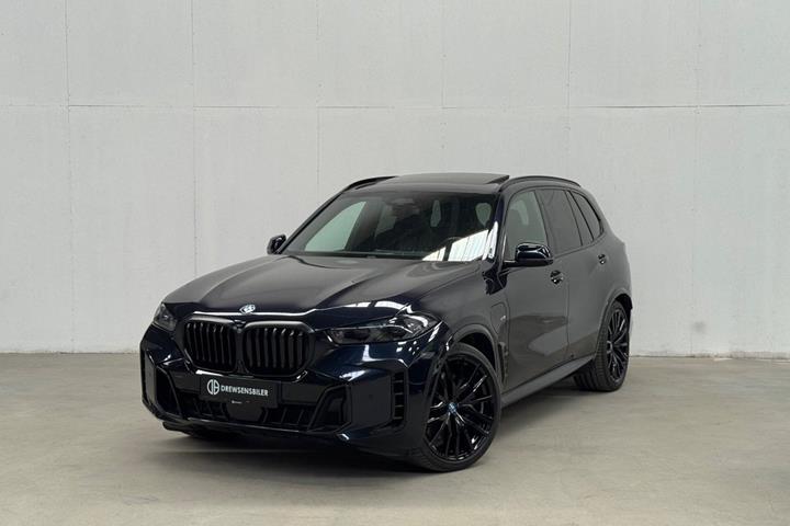 undefined BMW X5 fra 2023
