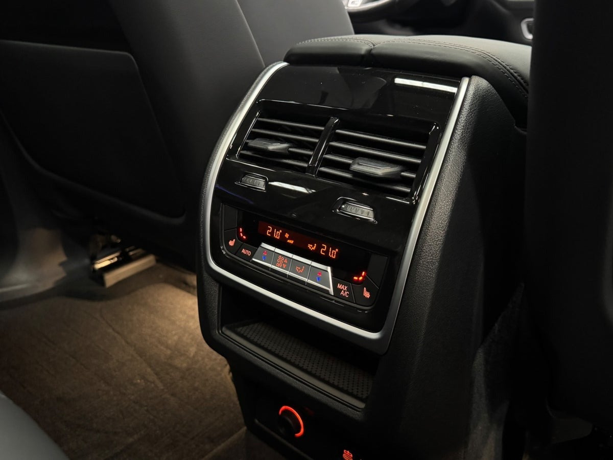 undefined BMW X5 fra 2023