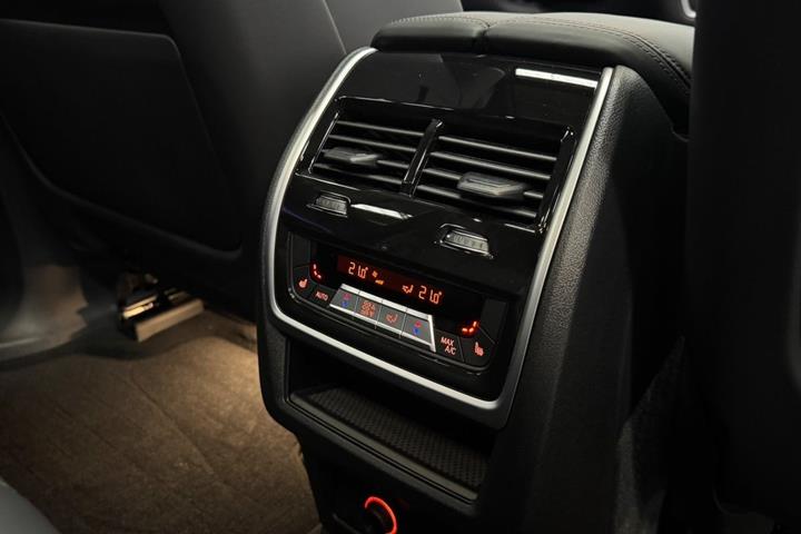 undefined BMW X5 fra 2023