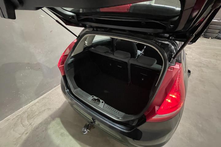 undefined Ford Fiesta fra 2011