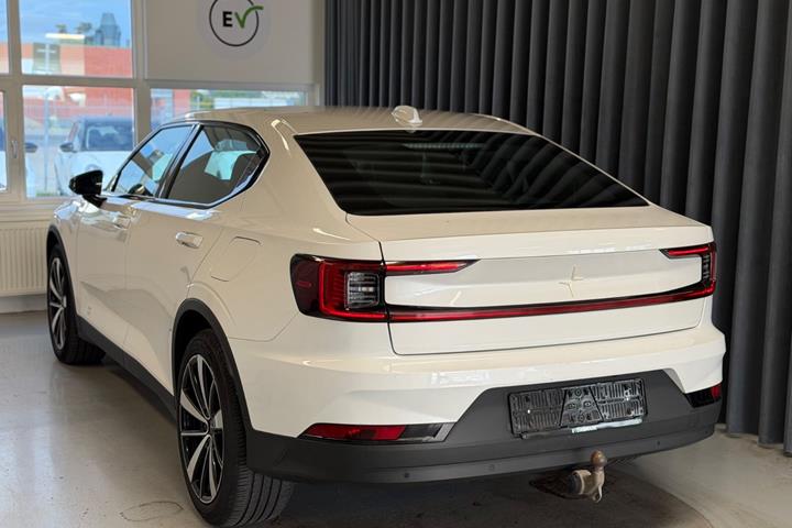 Hvid Polestar 2 fra 2022