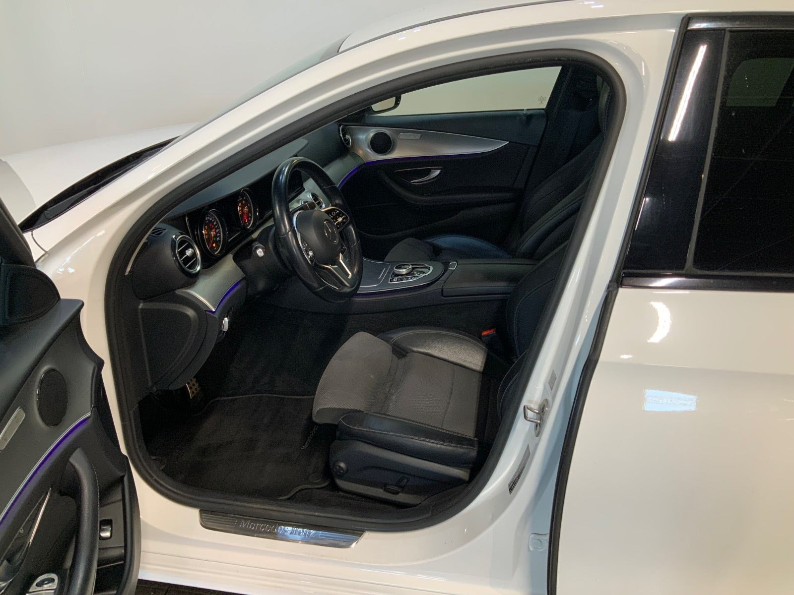 Hvid Mercedes E220 d fra 2018