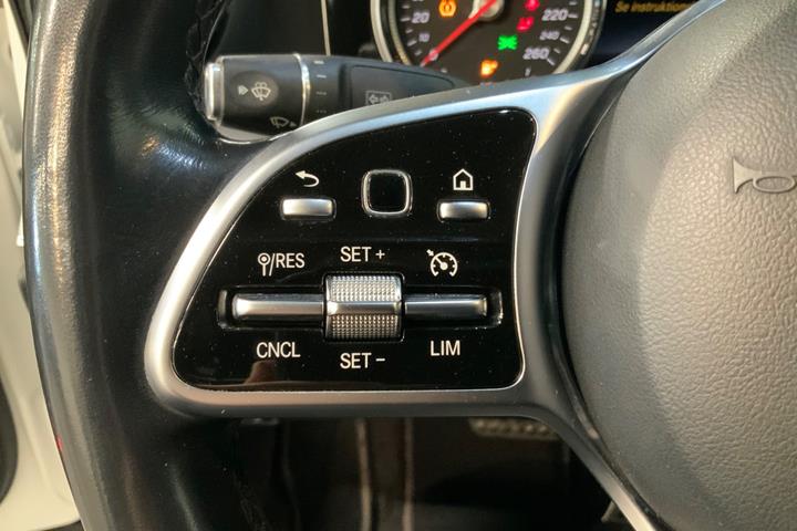 Hvid Mercedes E220 d fra 2018