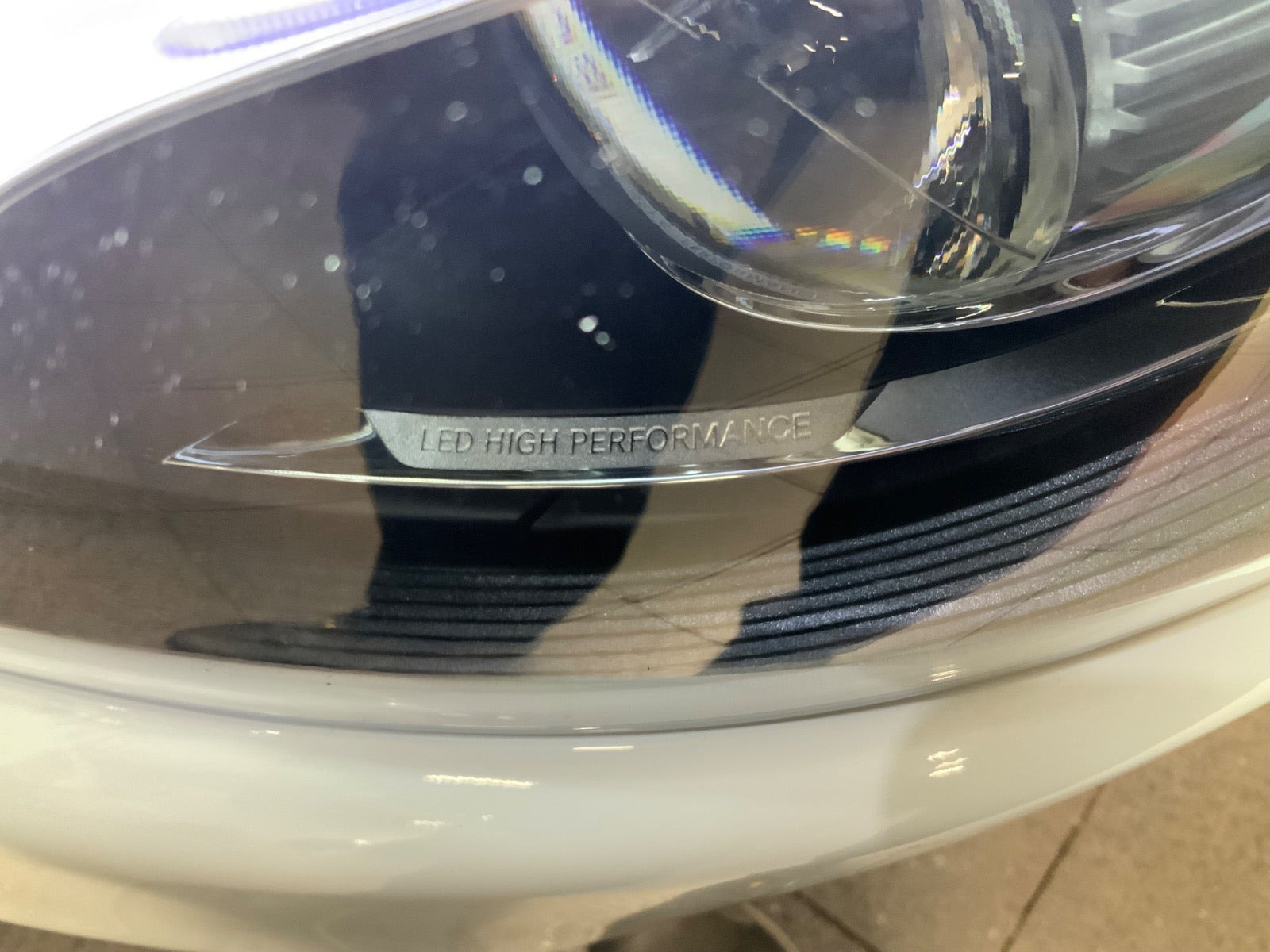 Hvid Mercedes E220 d fra 2018