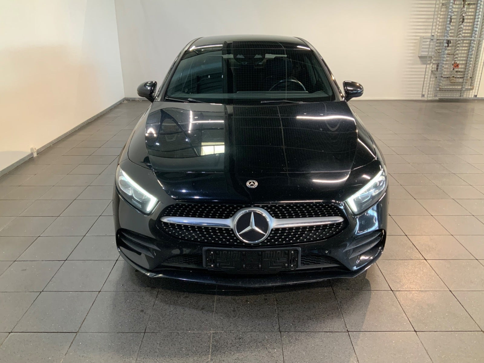 Sort Mercedes A220 d fra 2020