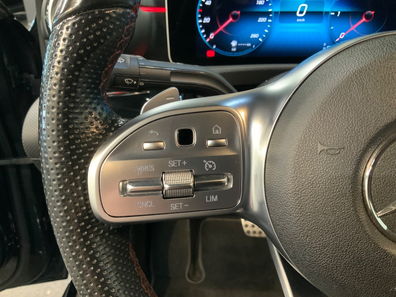 Sort Mercedes A220 d fra 2020
