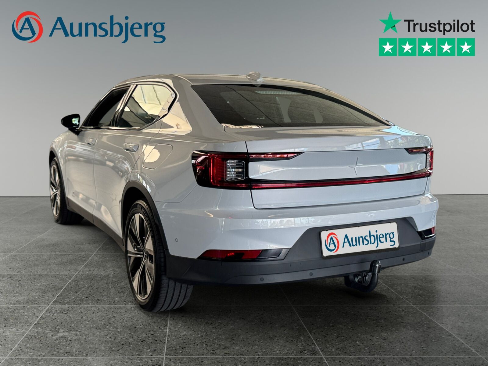 Hvid Polestar 2 fra 2023