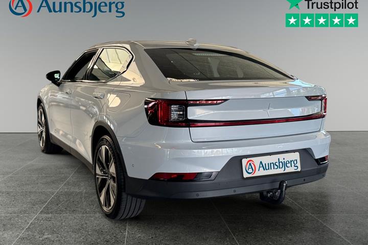 Hvid Polestar 2 fra 2023