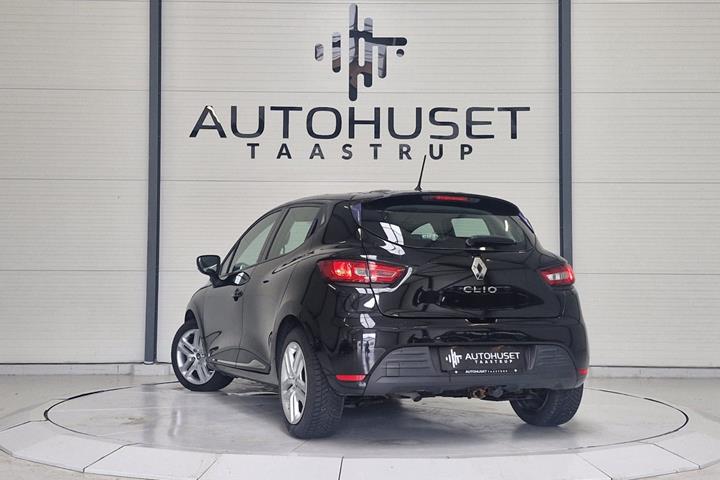 Sort Renault Clio IV fra 2017
