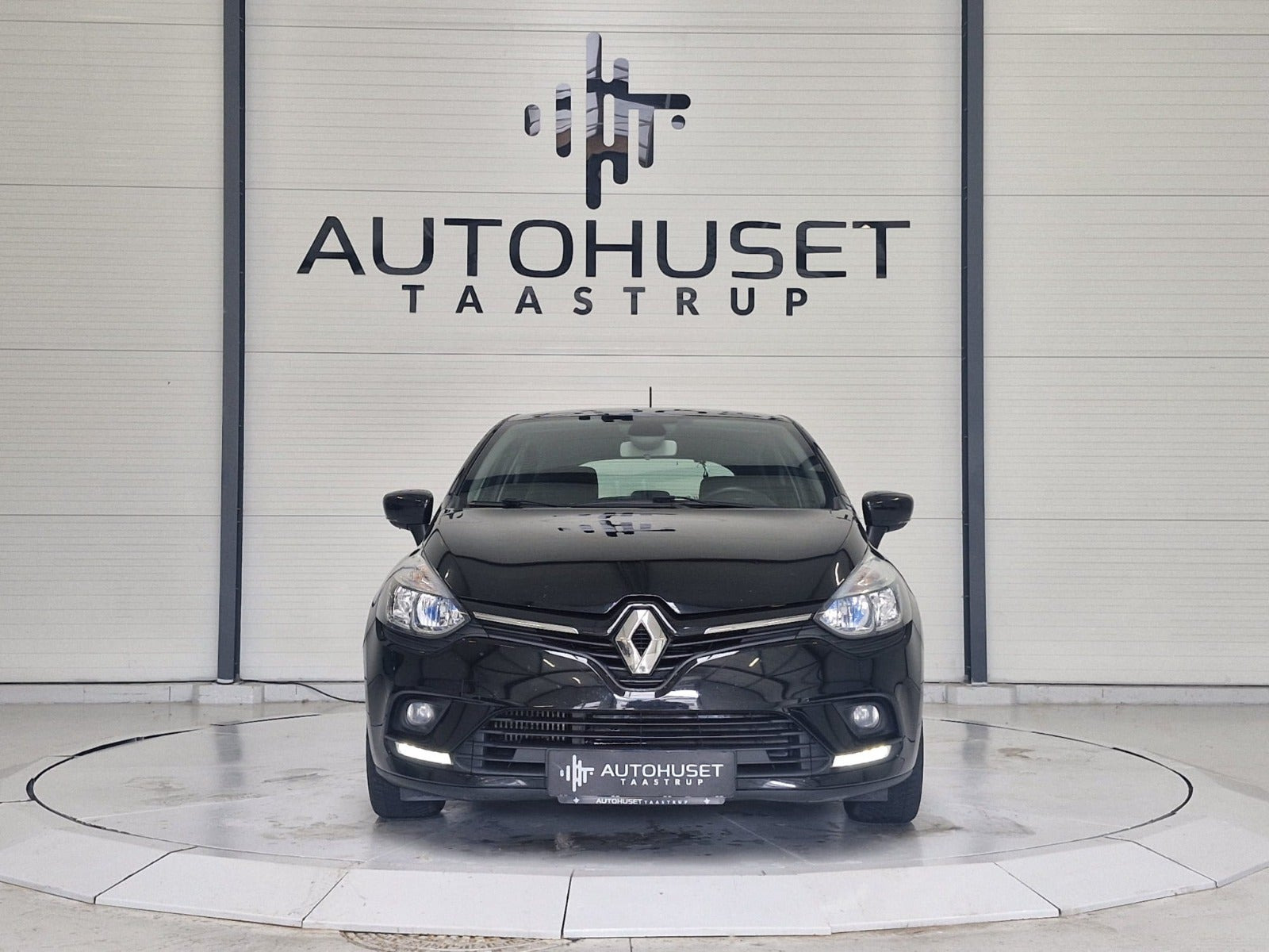 Sort Renault Clio IV fra 2017