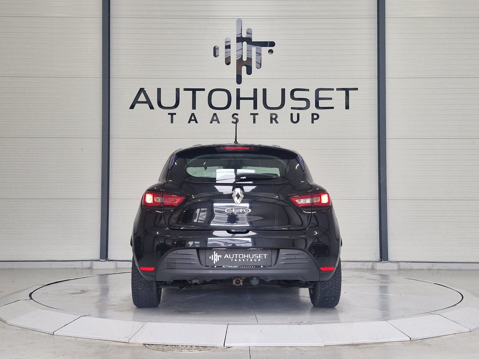Sort Renault Clio IV fra 2017