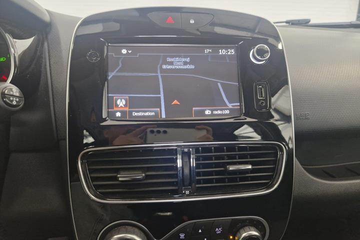 Sort Renault Clio IV fra 2017
