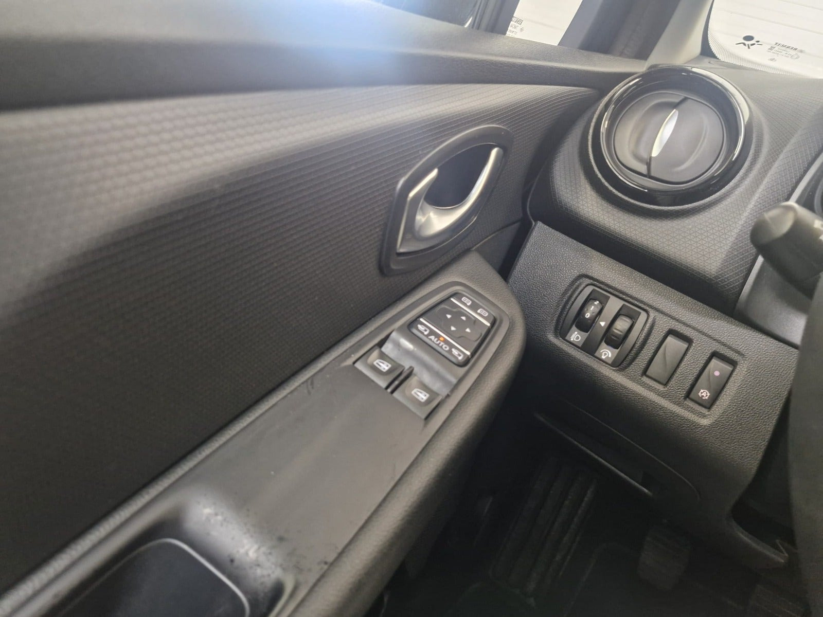 Sort Renault Clio IV fra 2017