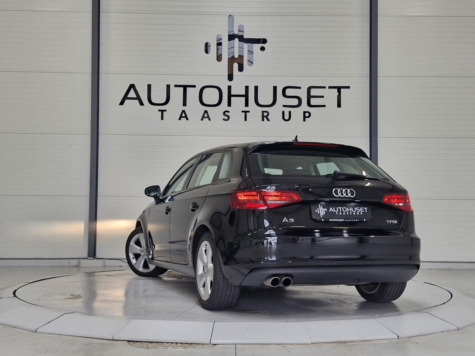 Sort Audi A3 fra 2016