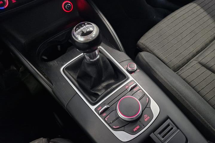 Sort Audi A3 fra 2016