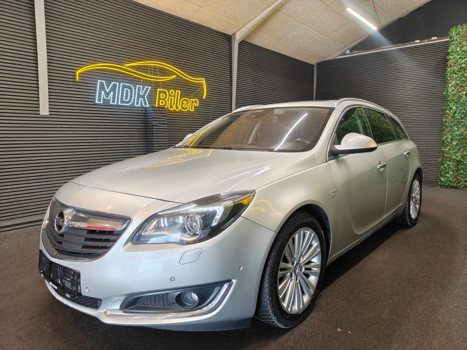 undefined Opel Insignia fra 2017