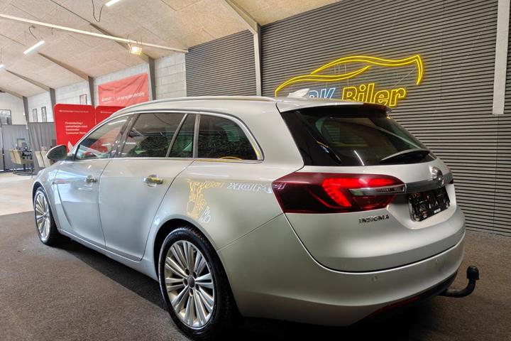 undefined Opel Insignia fra 2017