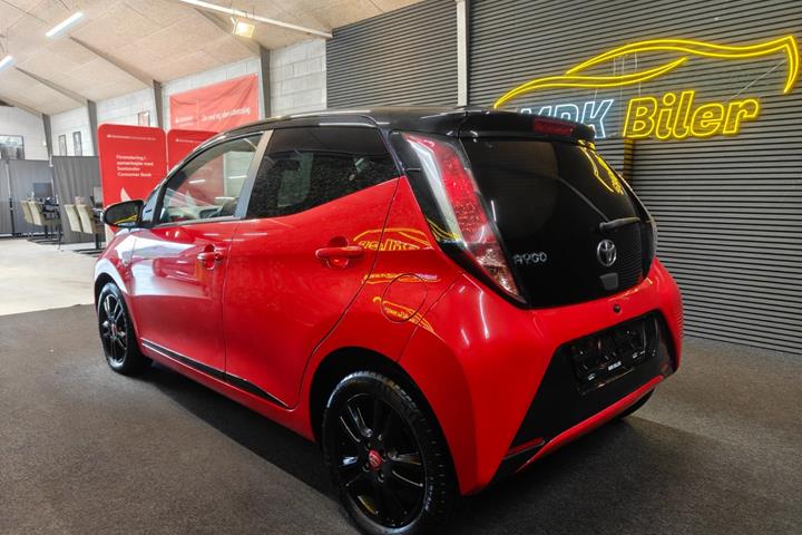 undefined Toyota Aygo fra 2015