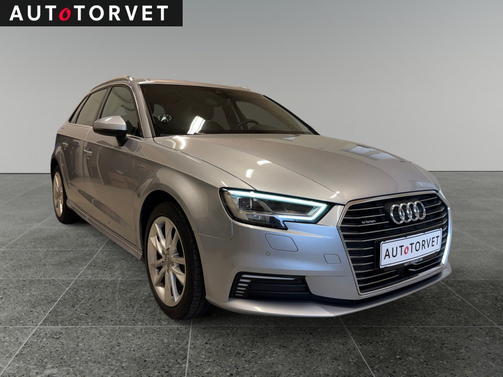 Audi A3 1,4 e-tron Sport Sportback S-tr.