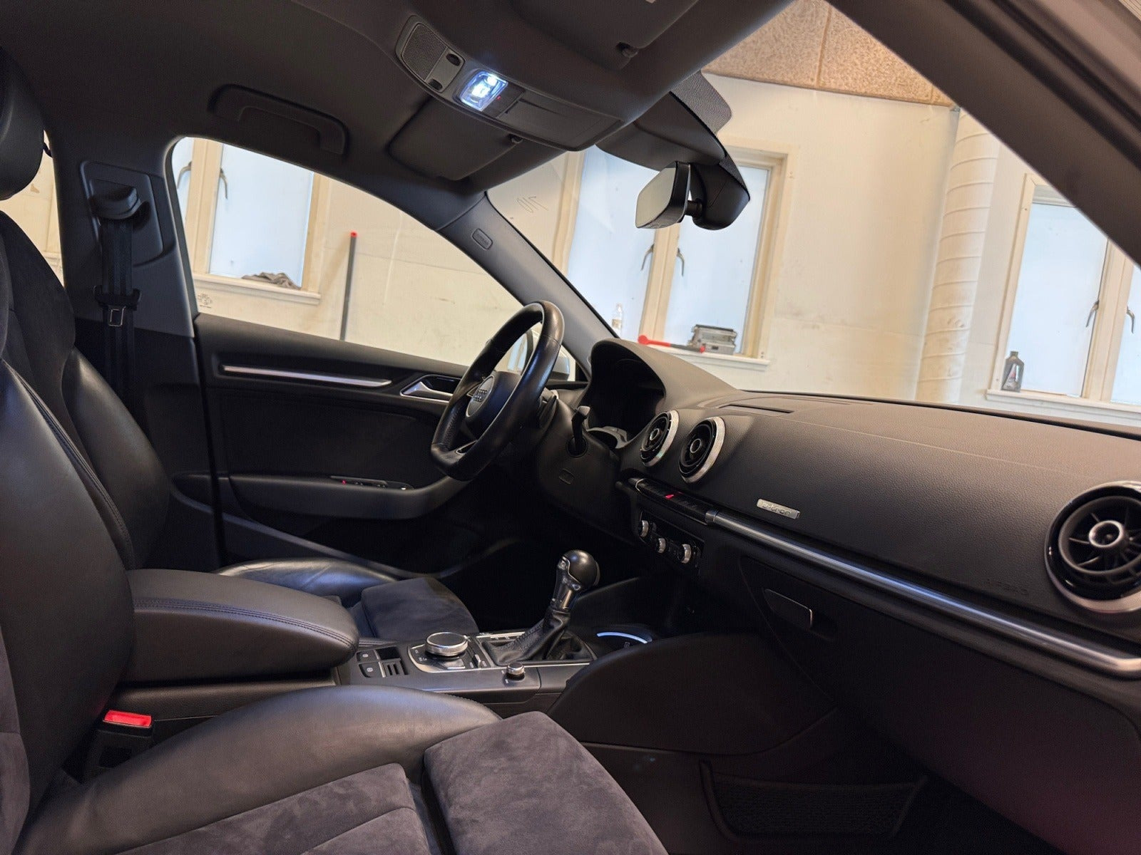 Sølv Audi A3 fra 2017