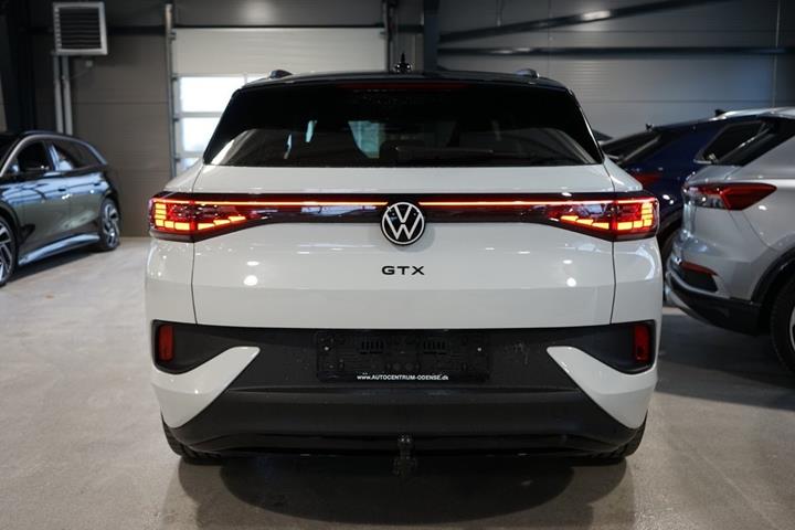 Hvid VW ID.4 fra 2026