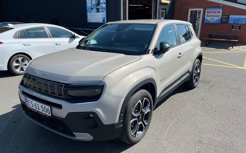 Jeep Avenger 54 Summit