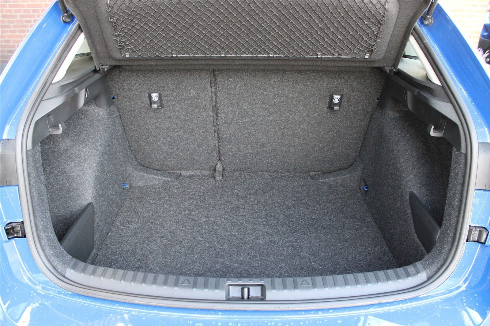 Blå Skoda Scala fra 2020