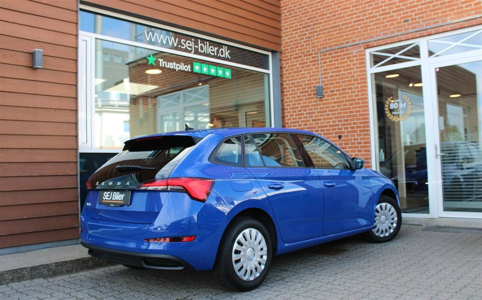 Blå Skoda Scala fra 2020