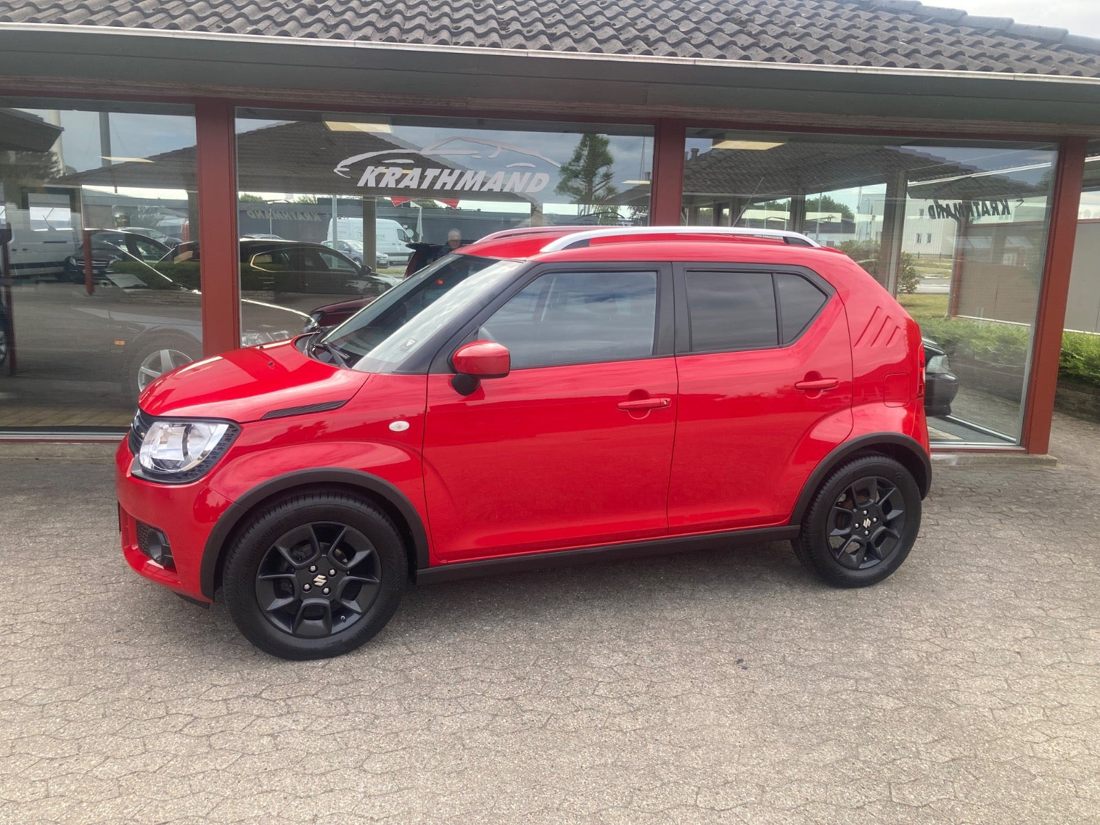 Rød Suzuki Ignis fra 2017